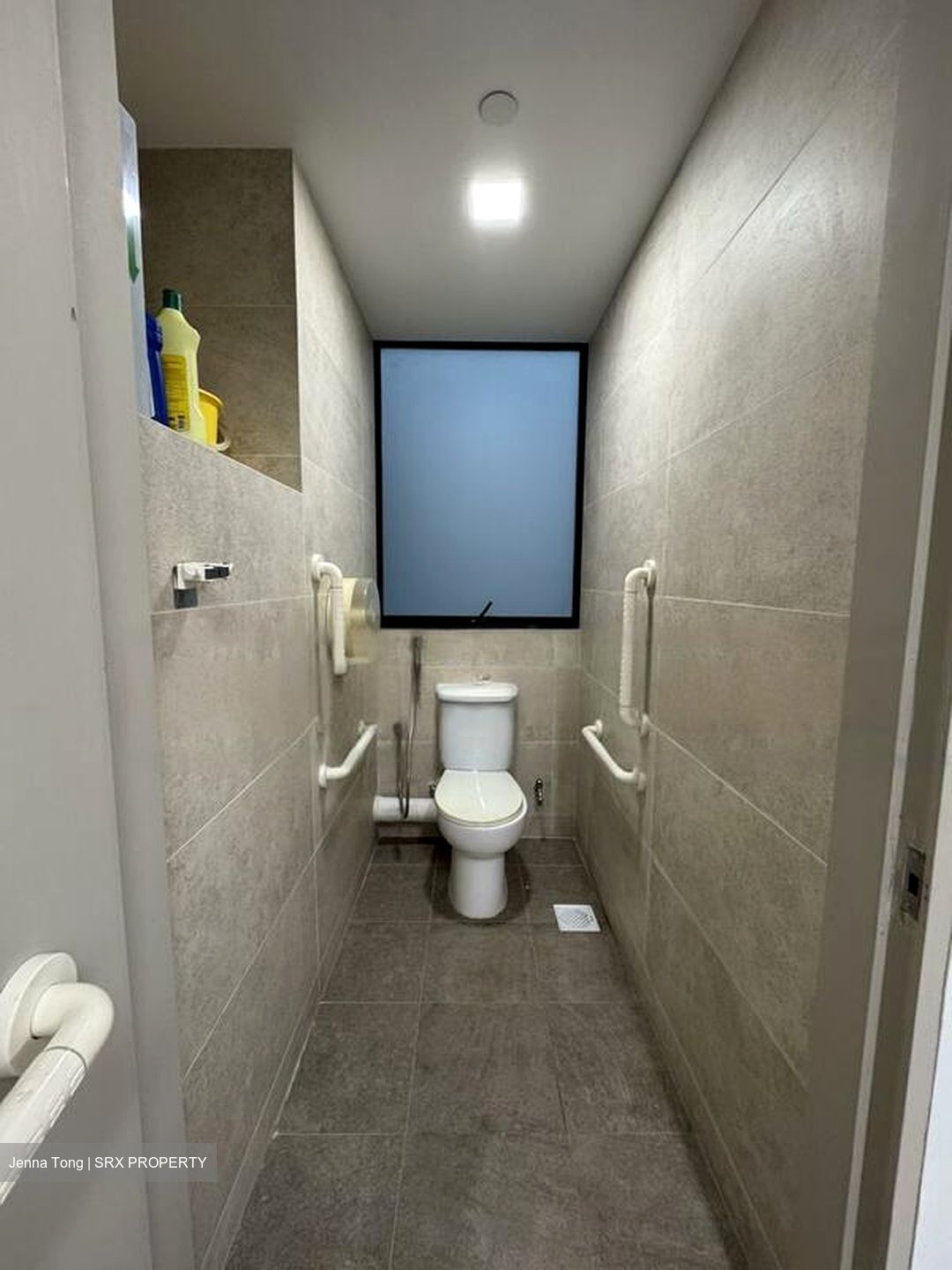 Hexacube (D14), Office #451759361